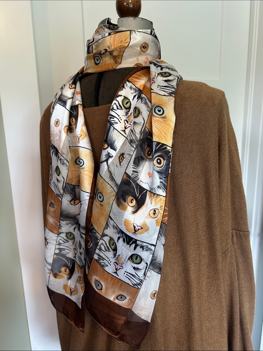 Kitty cat scarf 💯 nylon fall colors autumn accessory fur baby multiple snapshots